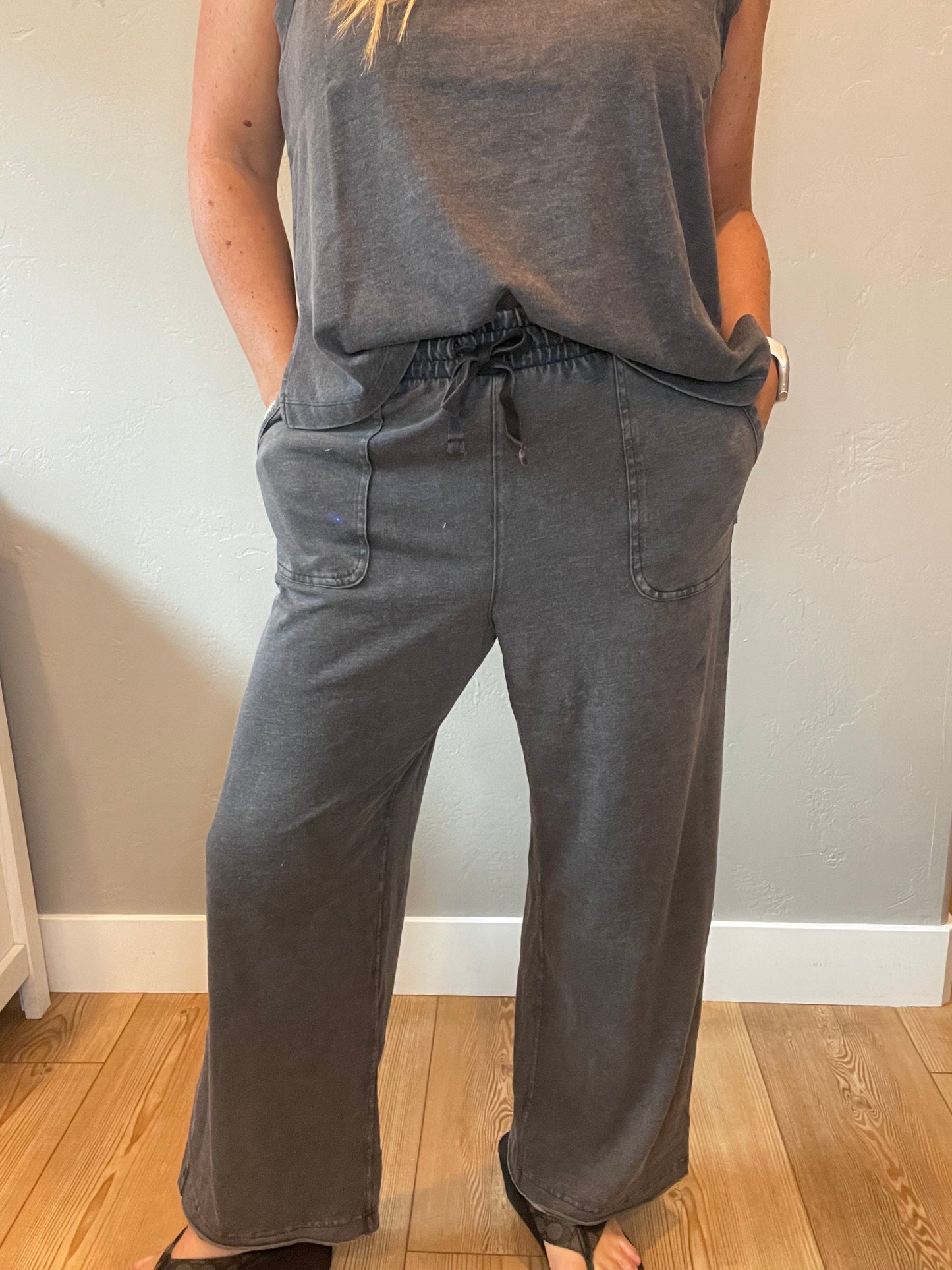 Taking It Easy Tank and Pants Set in Black