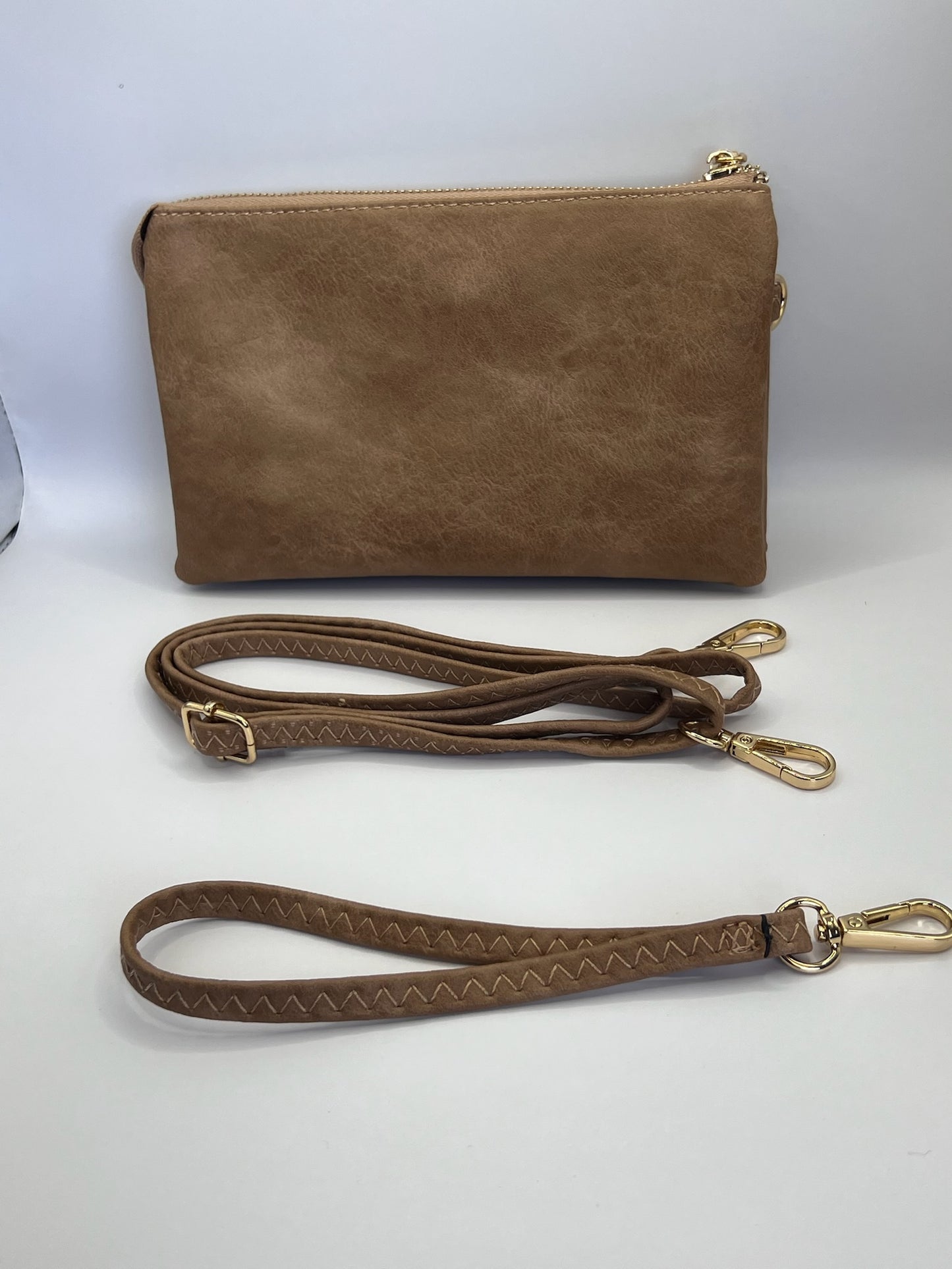 Riley Vegan Crossbody in Mocha