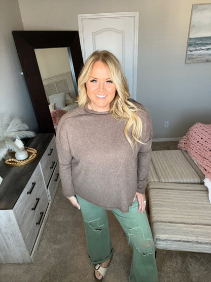 Simply Basic Ribbed Hacci Sweater in Mocha