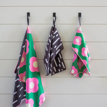 Tres Chic Kitchen Towel